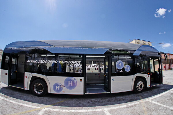 Urbino 12 Hydrogen: Tο πρώτο αστικό λεωφορείο υδρογόνου στους δρόμους της Αθήνας
