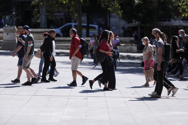 ΕΛΣΤΑΤ: Με χρόνιο πρόβλημα υγείας ο ένας στους τέσσερις Ελληνες