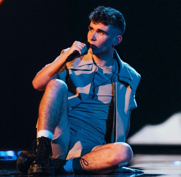 Eurovision 2023: Με κορωνοϊό ο Bίκτωρ Βερνίκος- Και δεν είναι ο μόνος από την ελληνική αποστολή