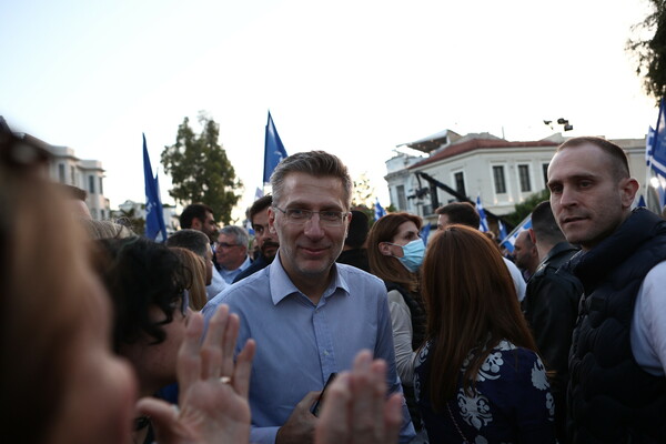 Μητσοτάκης από Θησείο: