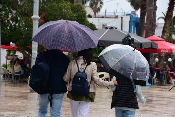 Καιρός- Κρήτη: Σε κατάσταση αυξημένης ετοιμότητας η Πολιτική Προστασία ενόψει κακοκαιρίας