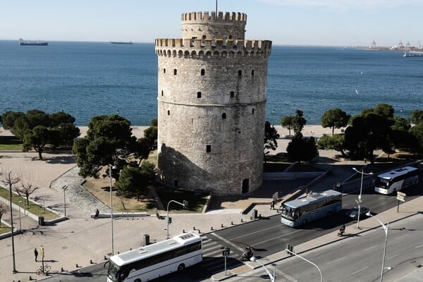 Θεσσαλονίκη: Ακυρώνονται σχολικές εκδρομές λόγω ακαταλληλότητας των λεωφορείων