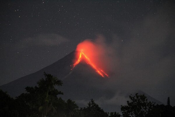 Philippines: Thousands evacuated around Mayon Volcano