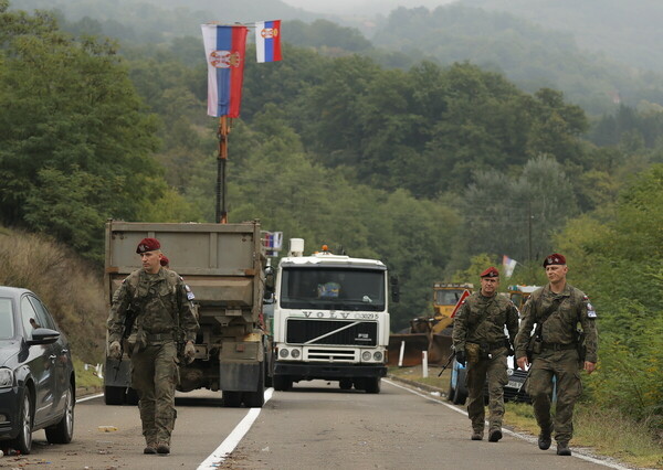 Αναζωπυρώνει η ένταση στο βόρειο Κόσοβο μετά από σύλληψη Σέρβου	