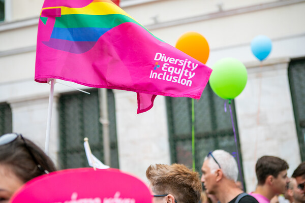 «Beyond Labels»: Η Teleperformance Greece στήριξε το φετινό Athens Pride γιορτάζοντας το δικαίωμα στην ισότητα