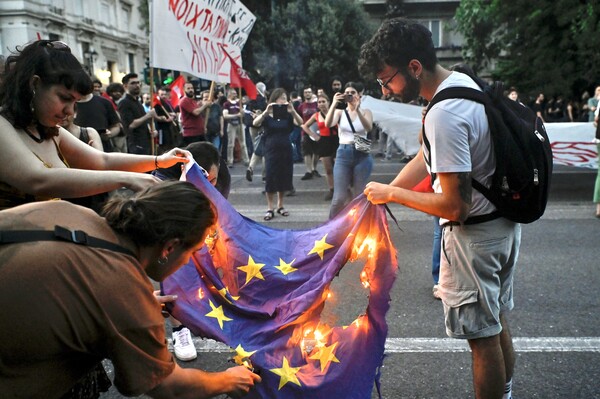 Φωτογραφίες από τη Διαμαρτυρία για το ναυάγιο της Πύλου