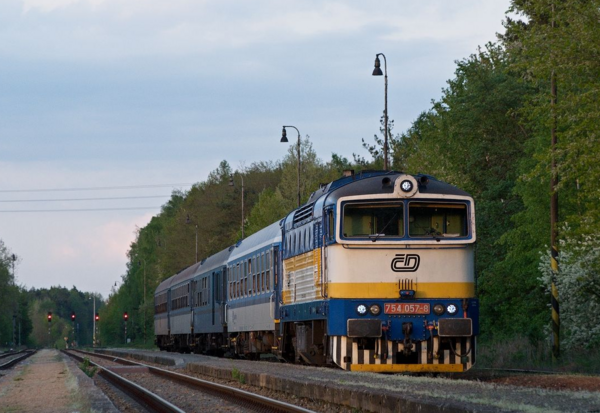 Τρένο συγκρούστηκε με φορτηγό στην Τσεχία- Τουλάχιστον 21 τραυματίες
