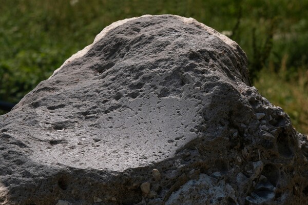 Αρχαιολόγοι εντόπισαν σπάνιo πέτρωμα της Λίθινης Εποχής