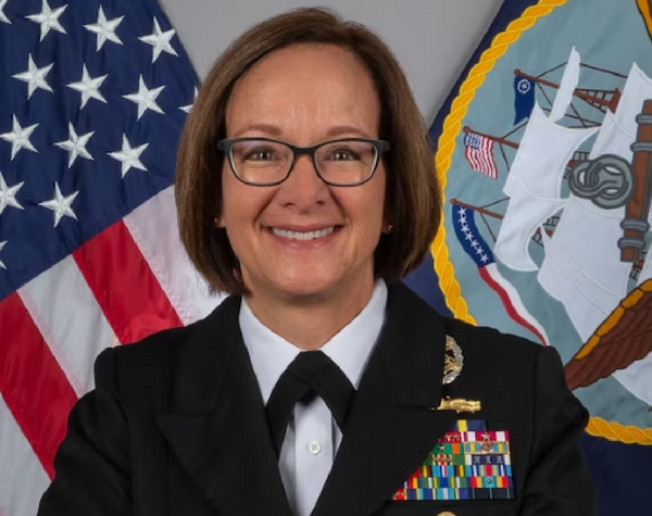 Για πρώτη φορά γυναίκα επικεφαλής του αμερικανικού Πολεμικου Ναυτικού 
