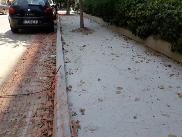 ΓΙΑ ΧΡΙΣTINA Έργα στο Παλαιό Φάληρο «σκοτώνουν» τα δέντρα στα πεζοδρόμια