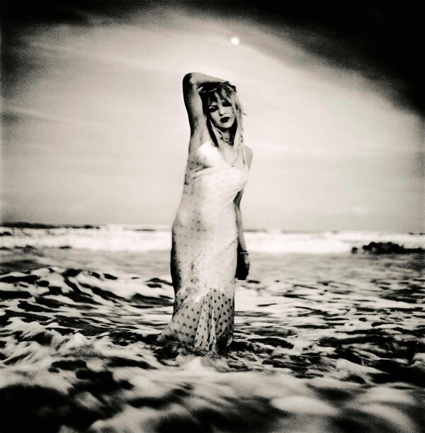 Η μοναδική καταγραφή της pop κουλτούρας του Anton Corbijn