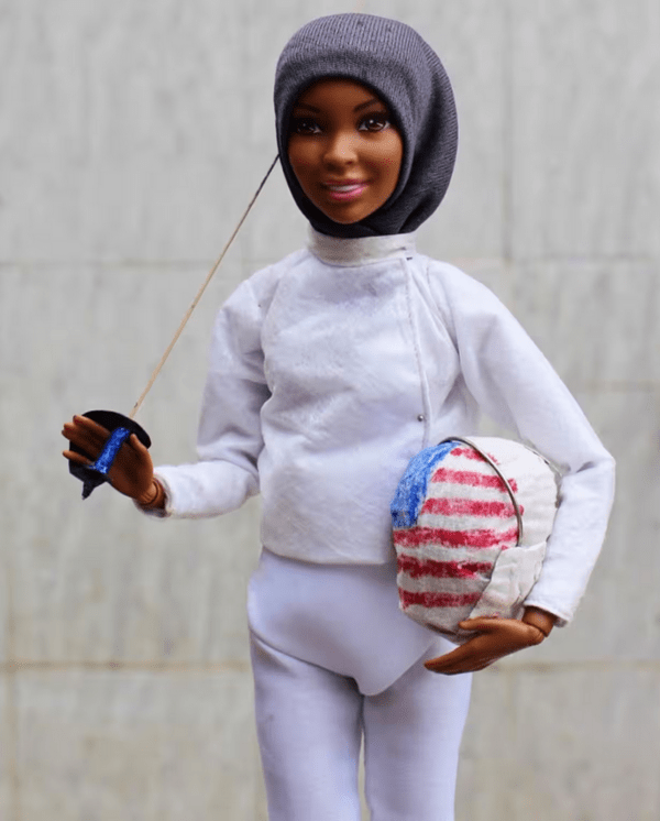 ‘Hijarbie’: Η Barbie με τη μαντίλα επιστρέφει 