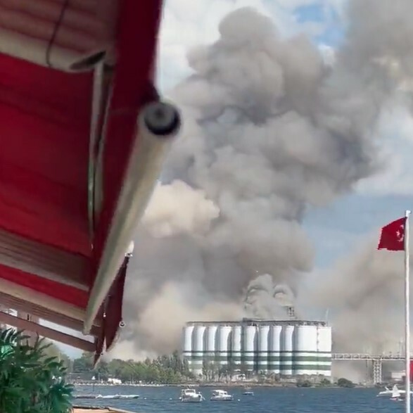 Τουρκία: Ισχυρή έκρηξη σε λιμάνι κοντά στην Κωνσταντινούπολη