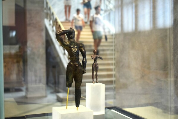 Η παράξενη ιστορία ενός κούρου από την Κρήτη στο Αθέατο Μουσείο