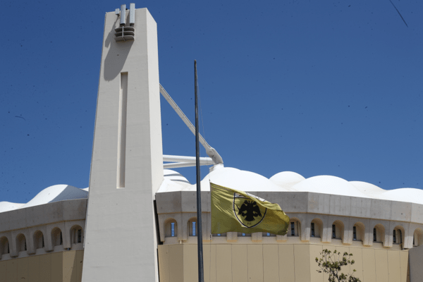 Νέα Φιλαδέλφεια: Τρεις οι τραυματίες από τα επεισόδια- Ο ένας σε σοβαρή κατάσταση