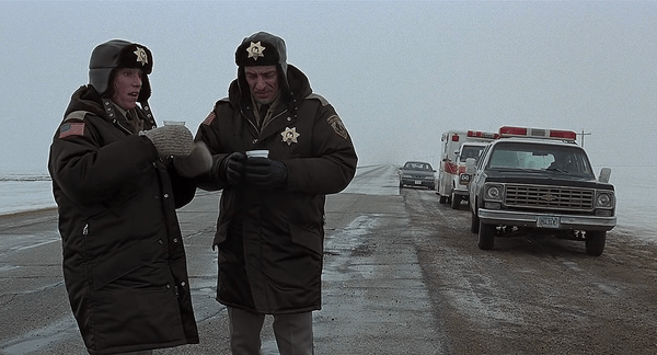 CHECK «Fargo»: Όταν οι άνθρωποι κάνουν σχέδια, οι Κοέν γελούν