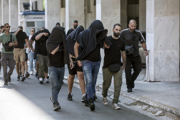 Νέα Φιλαδέλφεια: Στην Ευελπίδων οι πρώτοι κατηγορούμενοι - Μαραθώνια θα είναι η διαδικασία