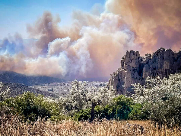 Φωτογραφίες από τα κύρια μέτωπα που μαίνονται στην Ελλάδα