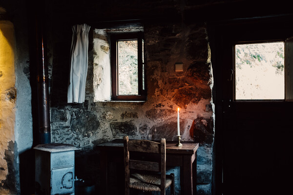 Στη Μηλιά, σε έναν πρώην εγκαταλελειμμένο μεσαιωνικό οικισμό των Χανίων και νυν πρότυπο οικοτουρισμού 