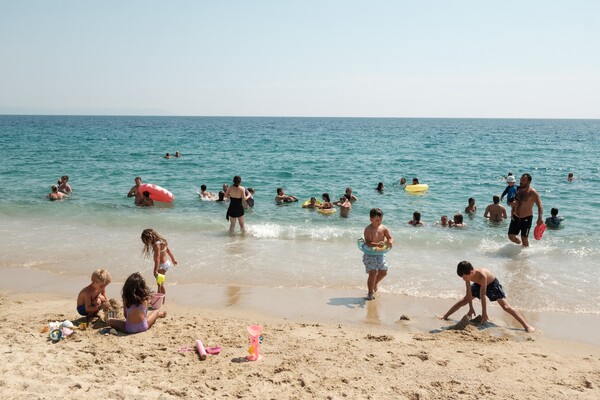 Στιγμιότυπα από παραλία, Νέα Βρασνά, Θεσσαλονίκη