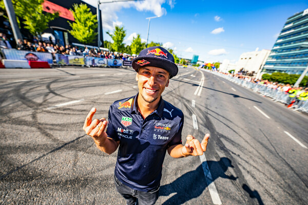 Ετοιμάσου για το Red Bull Showrun by ALUMIL και δες από κοντά την εμβληματική RB7