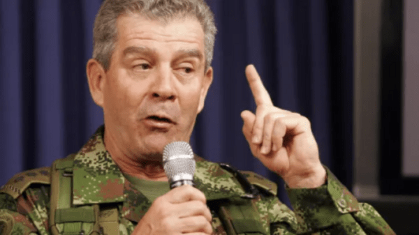 Κολομβία: Πρώην αρχηγός του στρατού κατηγορείται για εγκλήματα κατά της ανθρωπότητας