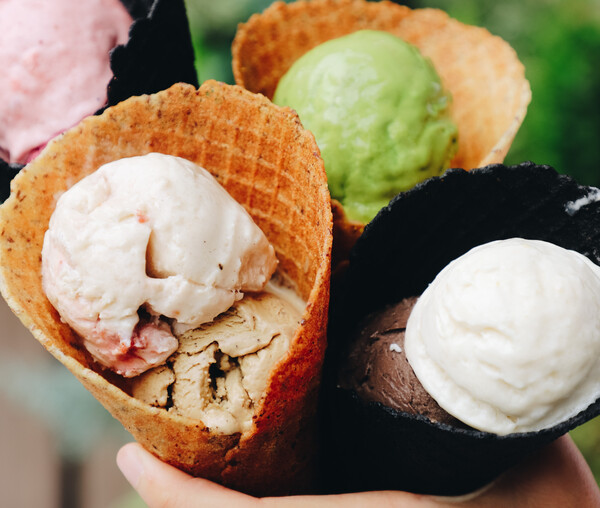 Πόσες γεύσεις παγωτού επιτρέπεται να ζητήσεις να δοκιμάσεις πριν αγοράσεις;