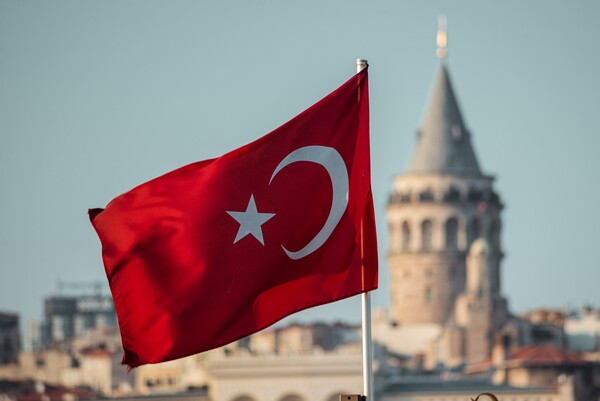 Κομισιό σε Τουρκία: Απαιτείται πρόοδρος στον εκδημοκρατισμό πριν τις διαπραγματεύσεις για ένταξη στην ΕΕ