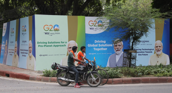 Ινδία: «Τους ντροπιάζει η ύπαρξη μας» - Κρύβουν τους φτωχούς στο Δελχί ενόψει της συνόδου των G20