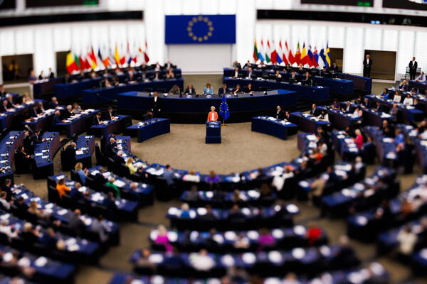 Γιατί οι ομιλίες στην Ευρωπαϊκή Επιτροπή είναι τόσο βαρετές;