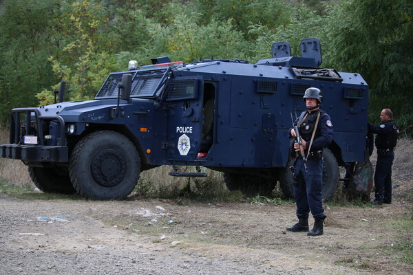 Κόσοβο: «Δεκάδες ένοπλοι έχουν περικυκλωθεί από την αστυνομία σε μοναστήρι»