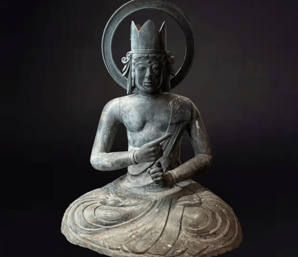 Έκλεψαν άγαλμα του Βούδα αξίας 1,5 εκατ. δολαρίων και βάτους 114 κιλών