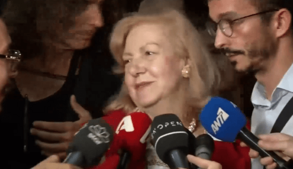 Ενθουσιασμένοι οι γονείς του Στέφανου Κασσελάκη: «Νίκησε ο καλύτερος»
