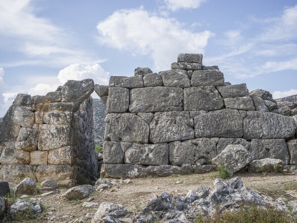 Η αρχαία Πυραμίδα του Ελληνικού