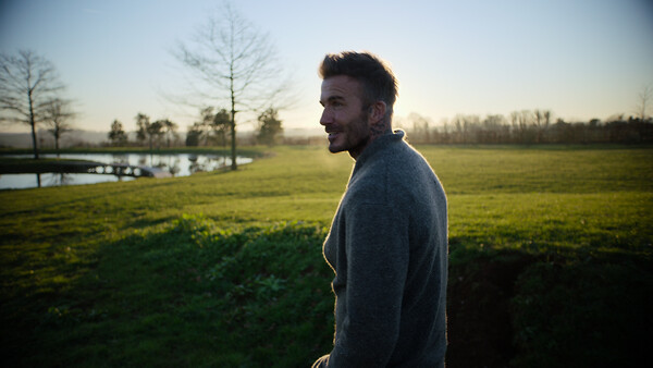 Beckham: Ένα ντοκιμαντέρ ολιστικής προσέγγισης για τον ποδοσφαιριστή, τον άνθρωπο, το brand