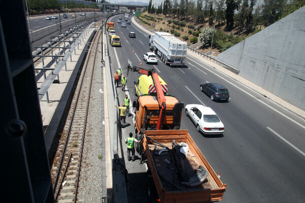 Τροχαίο στην Αττική οδό: Καραμπόλα τριών οχημάτων 