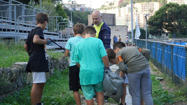 Η Ιταλία δεν αντέχει άλλο από τα σκουπίδια- Αλλά αυτό το «πράσινο» άθλημα δίνει τη λύση