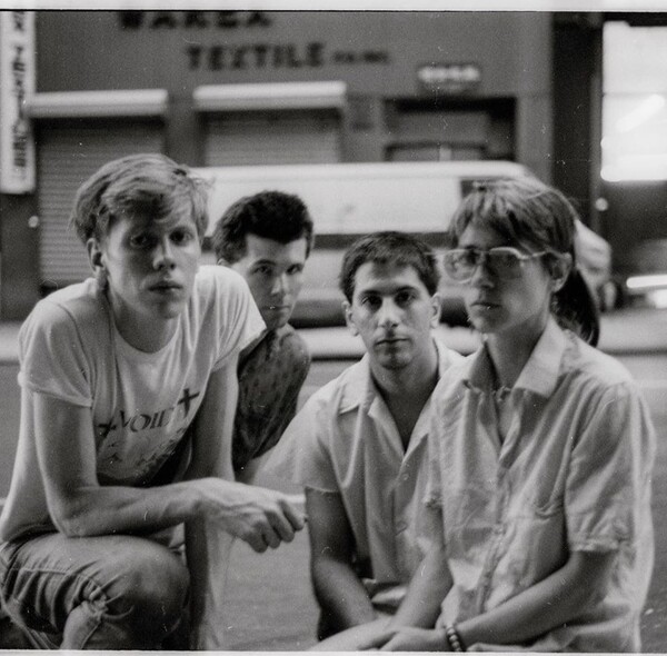 «Η ζωή στον πάτο»: Ο Thurston Moore των Sonic Youth θυμάται στα απομνημονεύματά του τη Νέα Υόρκη του 1978