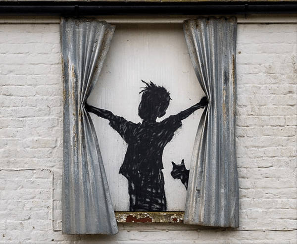 Banksy: «Άνοιξαν αποδόσεις» οι στοιχηματικές για την πραγματική ταυτότητά του