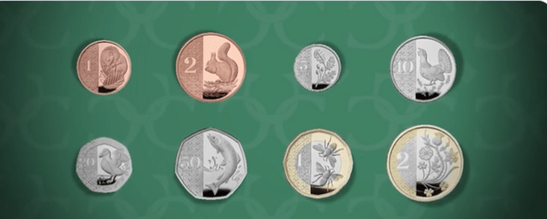 Τα νέα νομίσματα στο Ηνωμένο Βασίλειο σχεδιάστηκαν για να βοηθήσουν τα παιδιά να μετράνε