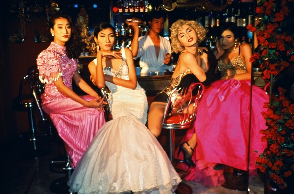 Η Nan Goldin επιστρέφει στην πηγή της