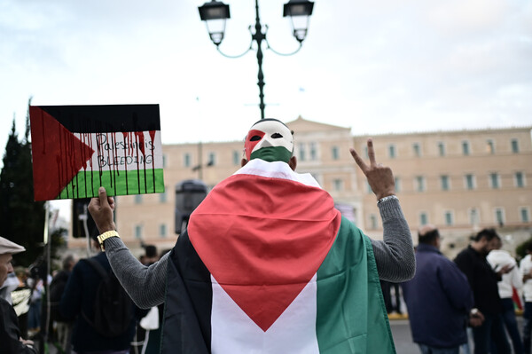 Δύο πορείες στην Αθήνα υπέρ του Ισραήλ και της Παλαιστίνης 