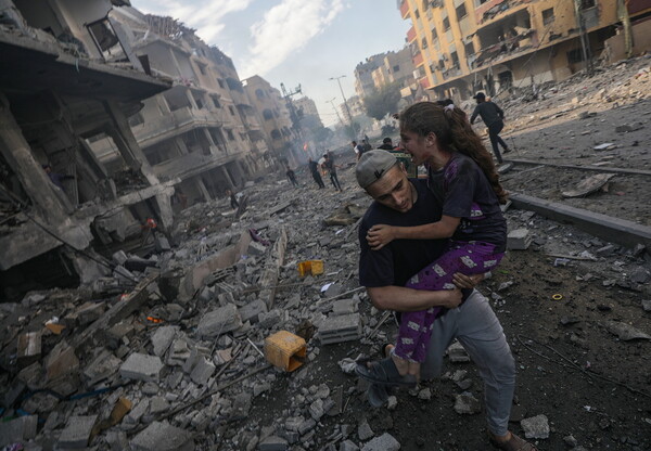 Ισραήλ: Εντείνονται οι επιθέσεις στη Γάζα, επιδρομή και στη Δυτική Όχθη