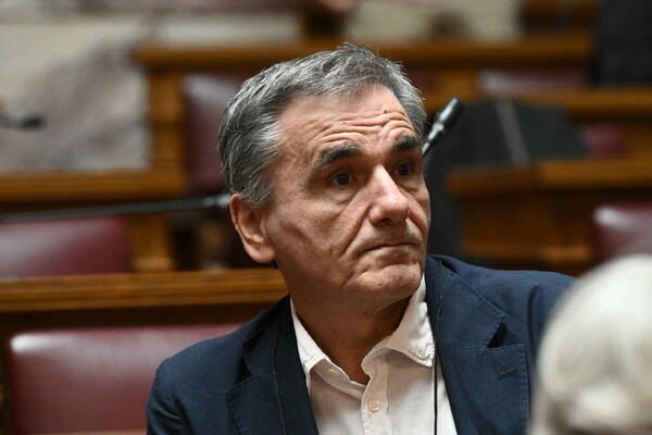 Τσακαλώτος: Ο χώρος της Αριστεράς έχει μια ιστορία όπου ο αποκεφαλισμός δεν περιλαμβάνεται