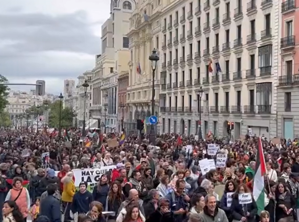 Μαδρίτη: Διαδήλωση για τη Γάζα παρουσία της υπουργού Εργασίας