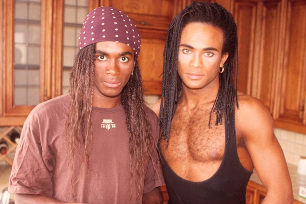 Milli Vanilli: H ιστορία του διαβόητου ντουέτου ως φάρσα και ως τραγωδία 