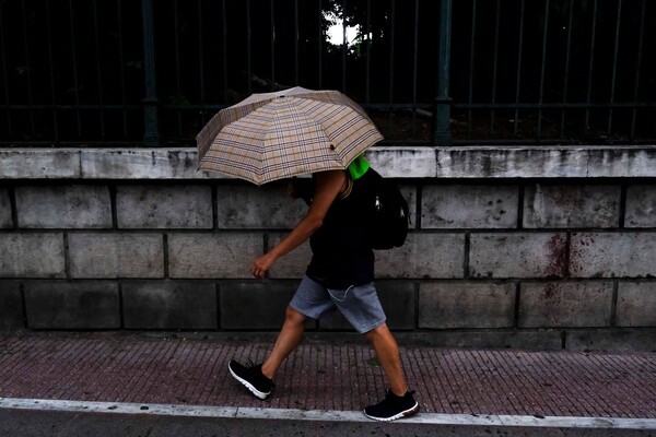 Καιρός: Νέο έκτακτο δελτίο επιδείνωσης - Πού έρχονται βροχές και καταιγίδες