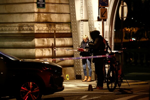 Επίθεση με μαχαίρι στο Παρίσι: Αυτό είναι το προφίλ του 26χρονου δράστη 