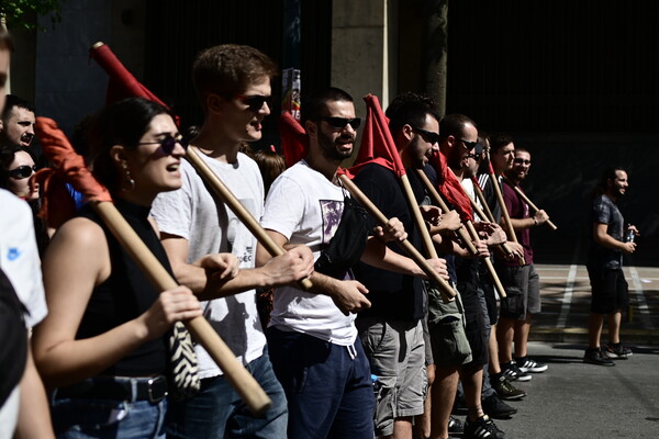 ΑΔΕΔΥ: Πανελλαδική στάση εργασίας την Πέμπτη - Τα αιτήματα