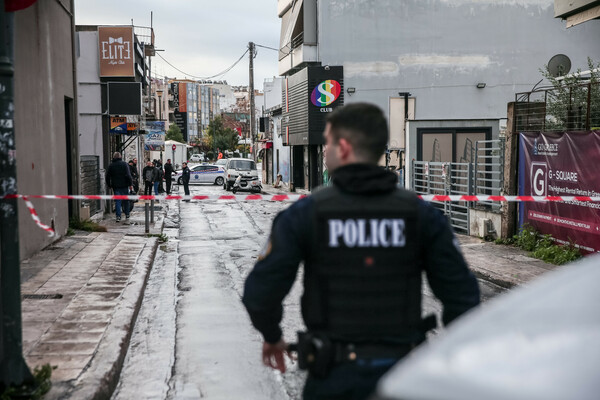 Πυροβολισμοί στο Γκάζι: Αδέλφια οι 2 από τους τραυματίες- Ο δράστης άνοιξε πυρ από τζιπ